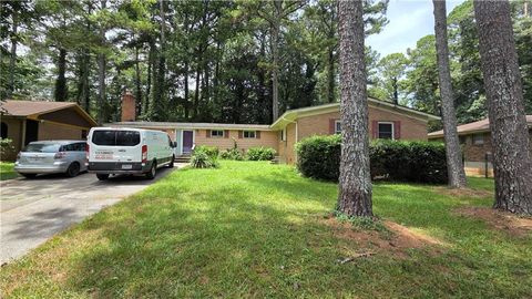 Homes For Sale - 3591 Pine Forest Drive<br/> Atlanta, GA 30354
