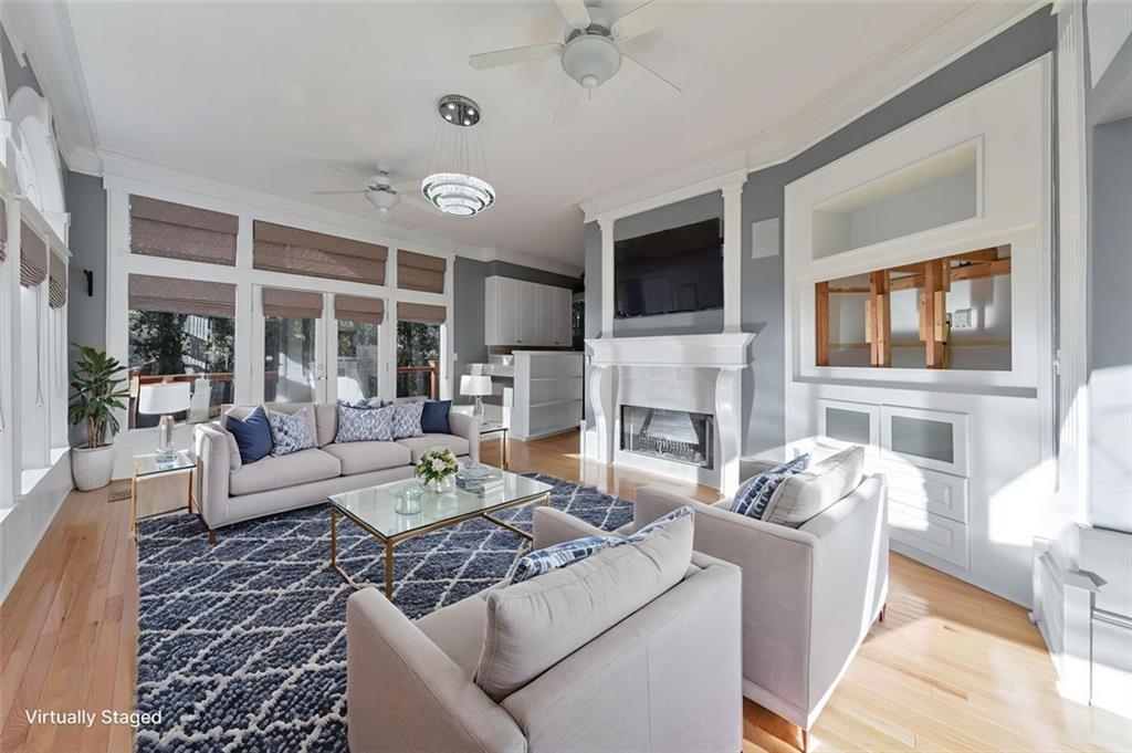 470 Manor Oak Lane SE