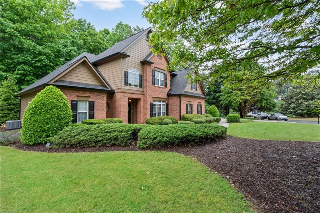 5910 Lake Windsor Parkway