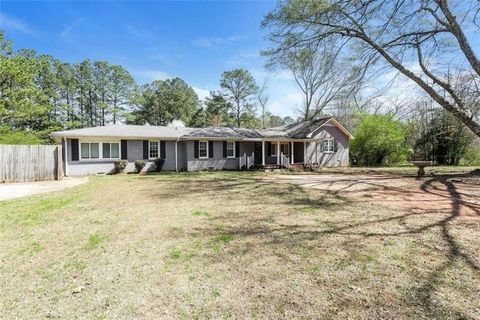 Homes For Sale - 325 Longview Road<br/> Fayetteville, GA 30214