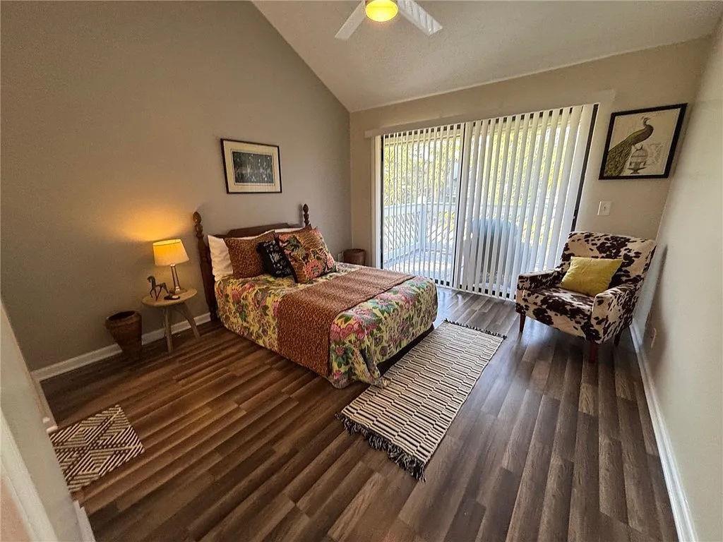 100 Blair Road B6