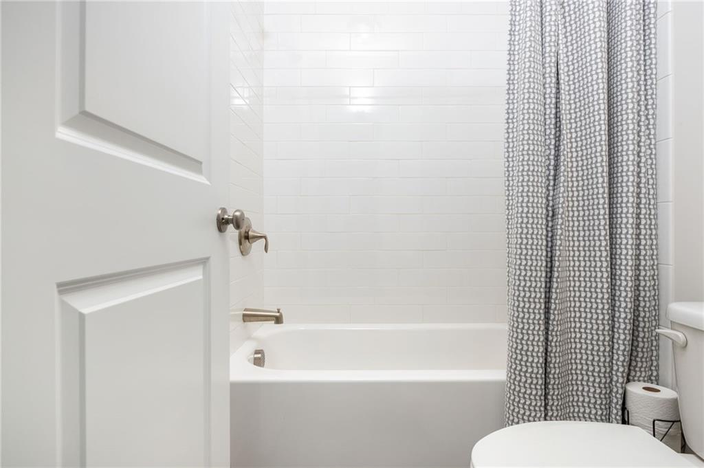 2024 Towneship Trail, Roswell, Georgia image 42