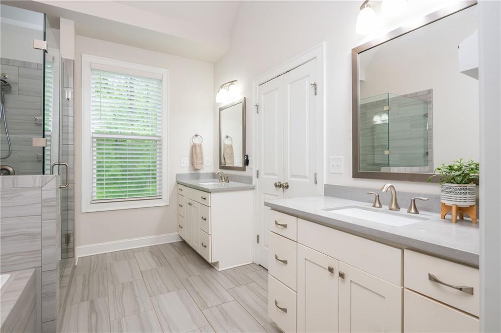 2024 Towneship Trail, Roswell, Georgia image 34
