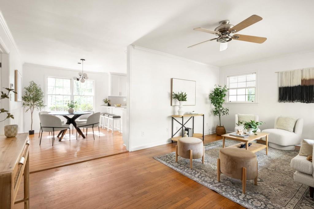 1552 Delia Drive