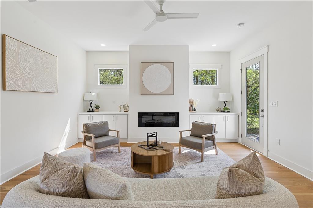 205 Whitefoord Avenue NE B