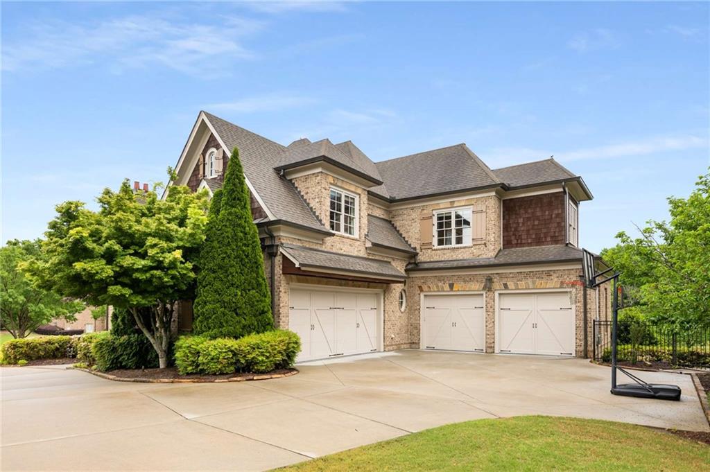 2855 Drayton Hall Drive, Buford, Georgia image 7