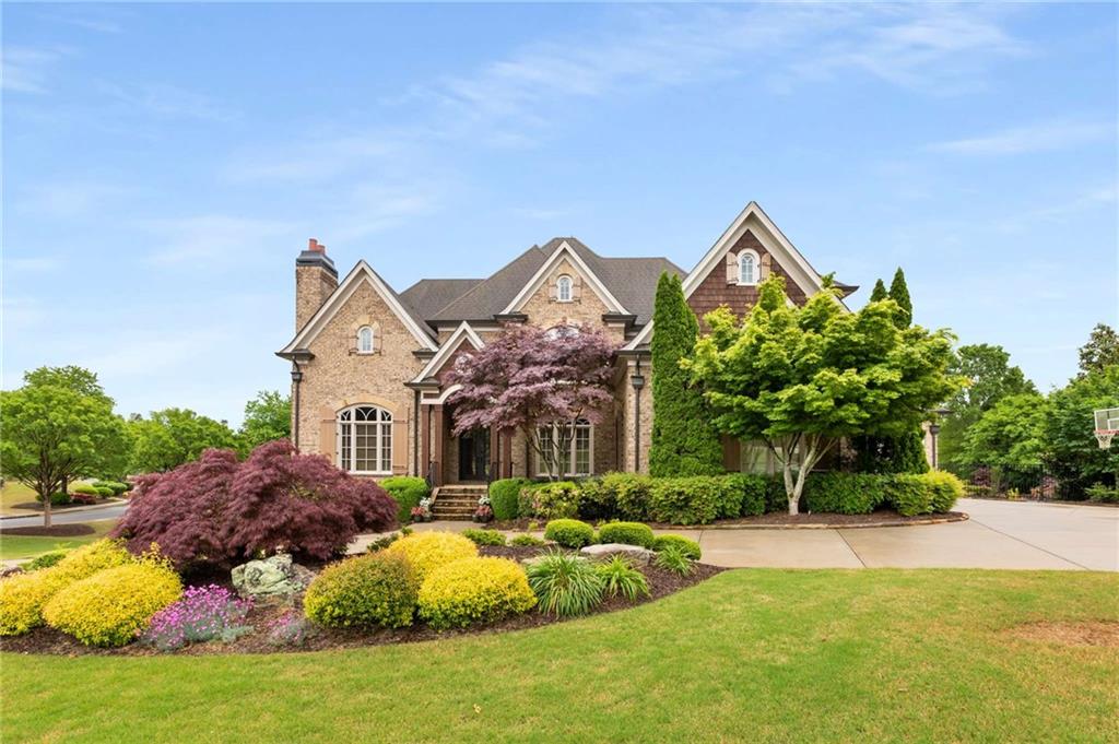 2855 Drayton Hall Drive, Buford, Georgia image 1