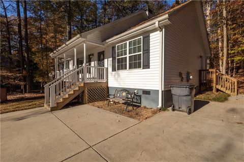 A home in Monticello