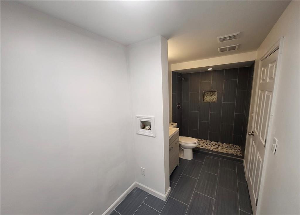 172 Haynes Street SW 105