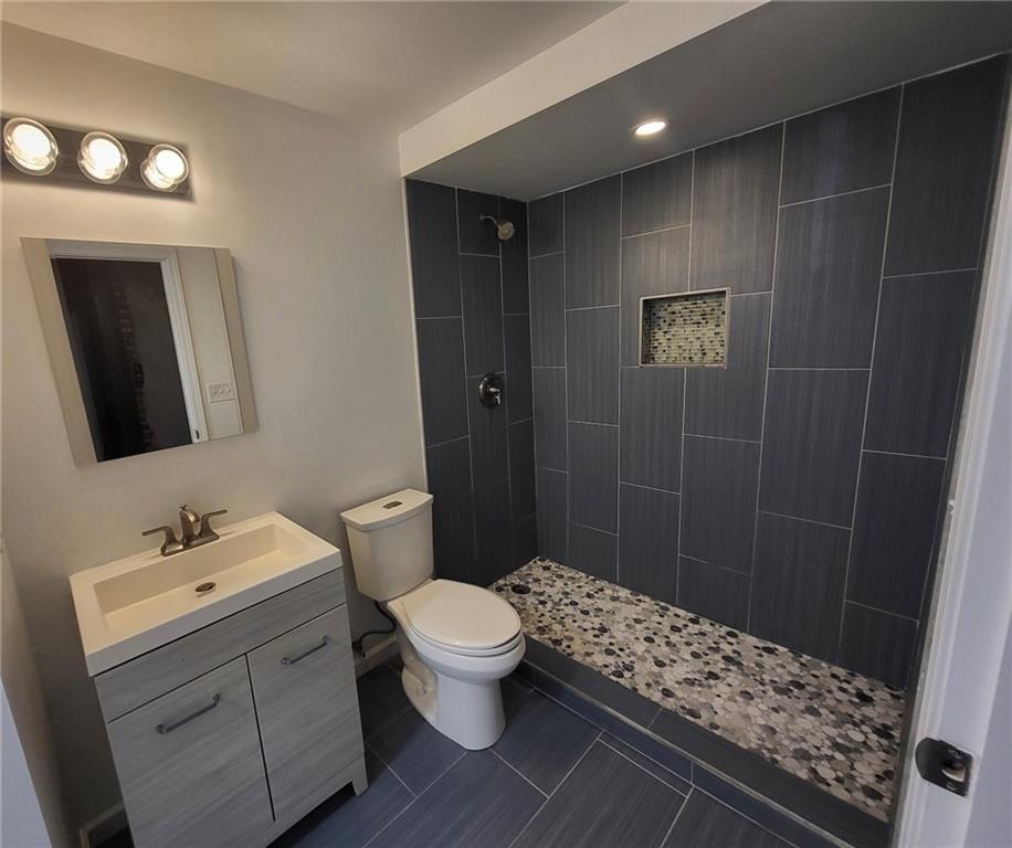 172 Haynes Street SW 105