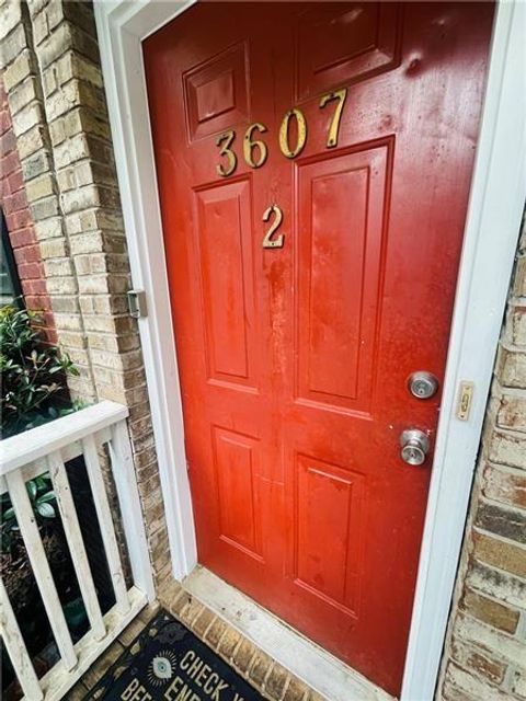 Condo For Sale - 3607 Ginnis Drive #2<br/> Fulton County, Atlanta, GA 30331