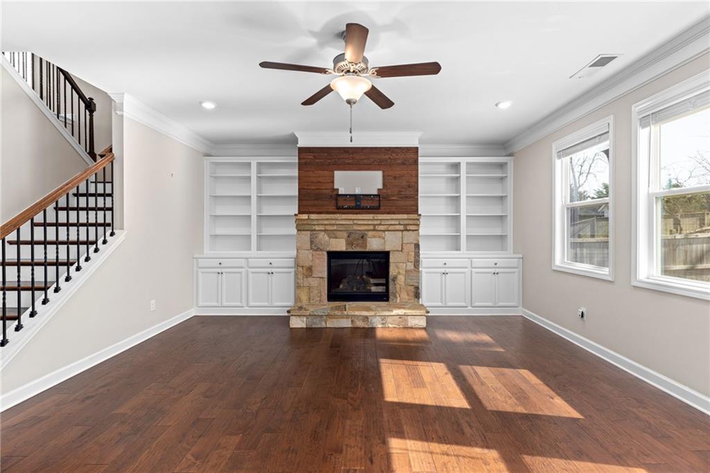 333 Gardens Of Harmony Drive, Canton, Georgia image 3