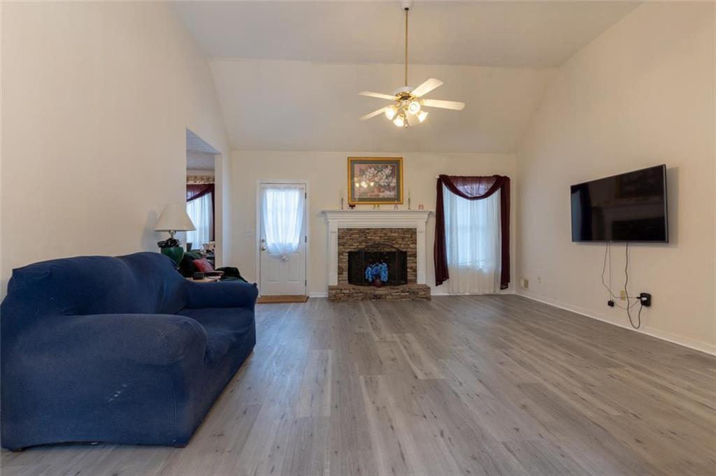 10 Flowers Drive, Covington, Georgia image 4