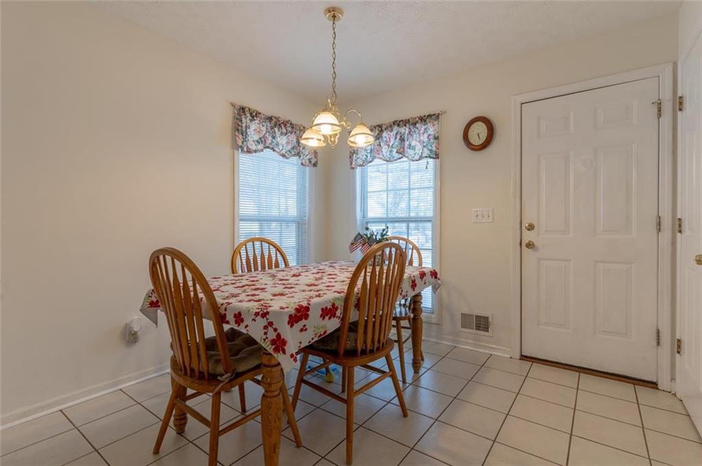 10 Flowers Drive, Covington, Georgia image 7