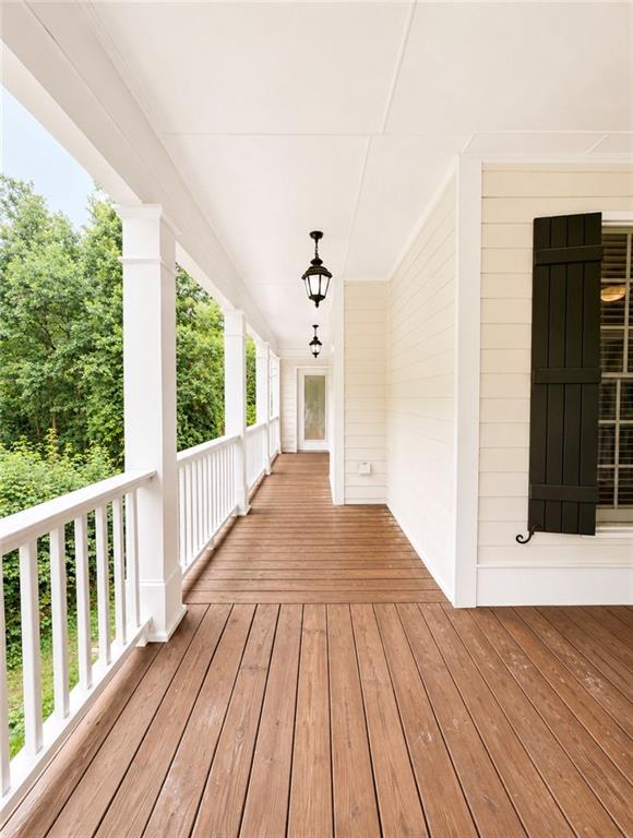 3235 Bentwood Close