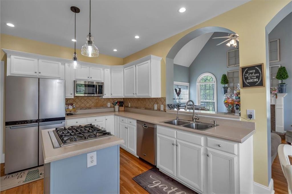 4162 Crowder Drive, Kennesaw, Georgia image 11