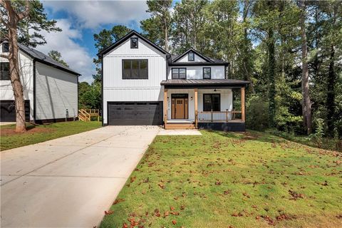 Photo of 2796 Arborcrest Drive, Decatur, GA 30033 (MLS # 7656790)