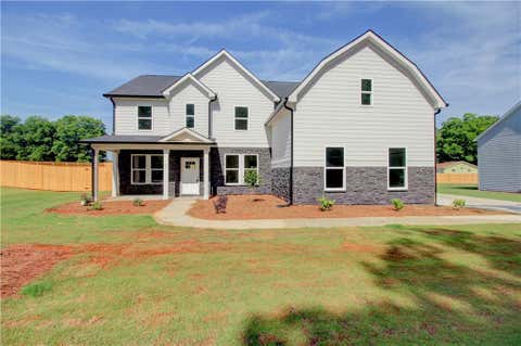 Homes For Sale - 23 Woodland Road<br/> Covington, GA 30016