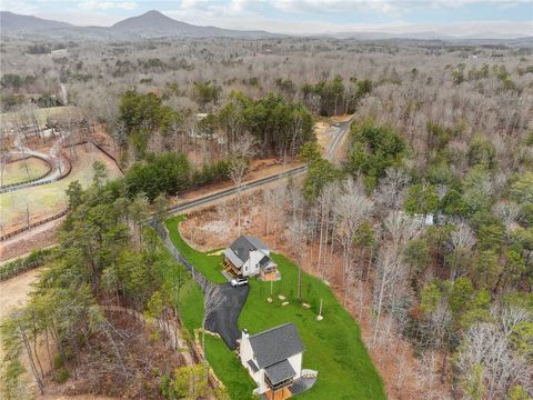 A home in Clarkesville