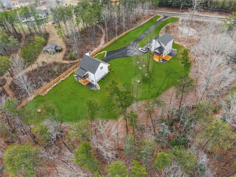 A home in Clarkesville