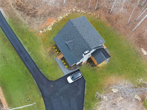 A home in Clarkesville