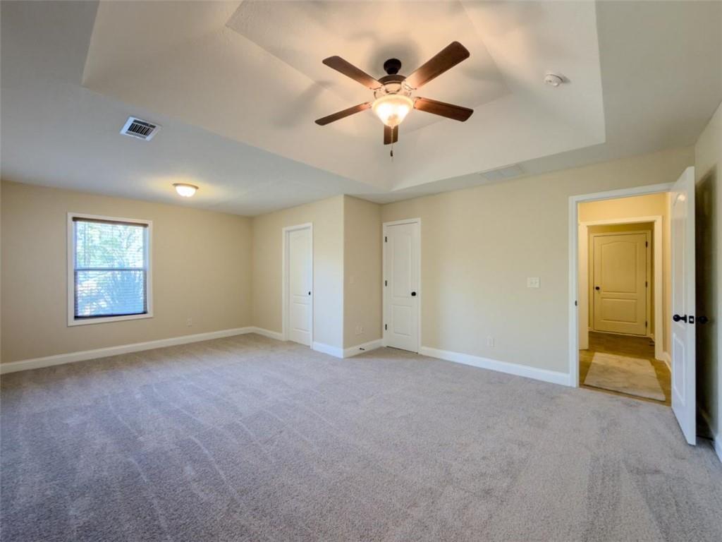 216 Falling Leaf Lane