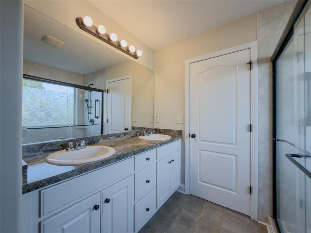 216 Falling Leaf Lane