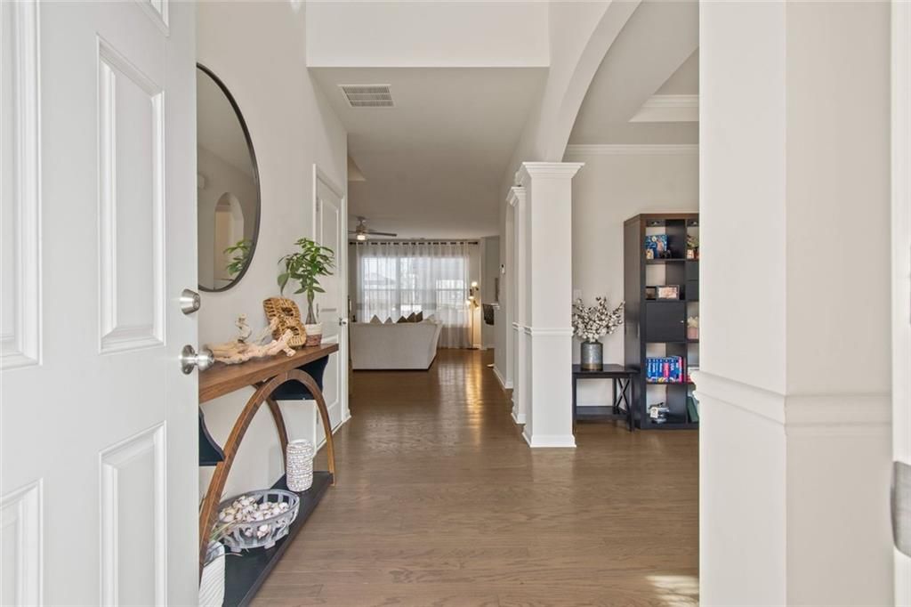 Photo of 6020 Vista Crossing Way, Cumming, GA 30028 (MLS # 7704459)