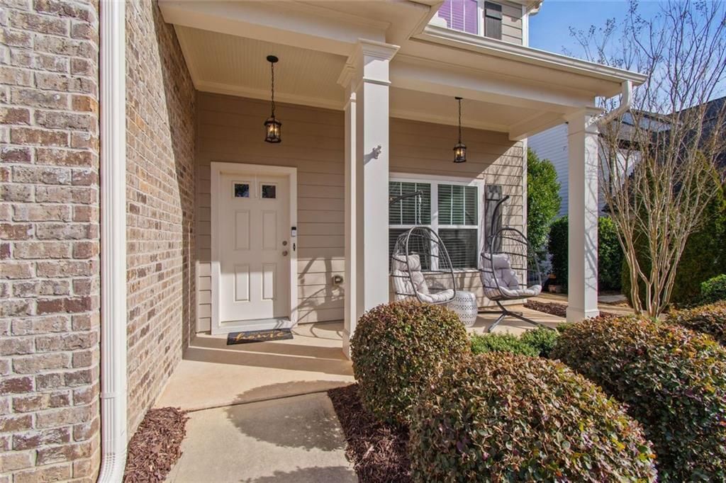 Photo of 6020 Vista Crossing Way, Cumming, GA 30028 (MLS # 7704459)