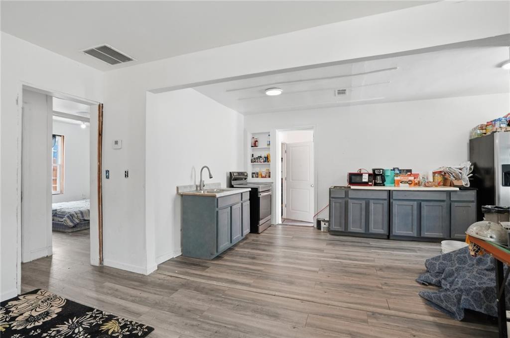 1105 Oak Knoll Terrace SE