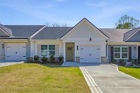 Townhouse For Sale - 37 Silver Leaf Lane<br/> Dawson County, Dawsonville, GA 30534