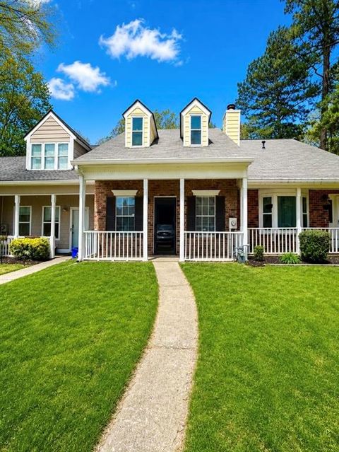 Homes For Sale - 5070 Afton Way<br/> Smyrna, GA 30080