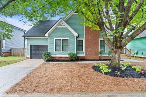 Photo of 945 Oak Street SW, Atlanta, GA 30310 (MLS # 7605694) Photo of 945 Oak Street SW, Atlanta, GA 30310 (MLS # 7605694)