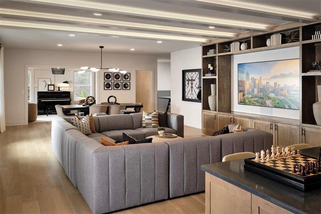 5525 Misty Glen Lane