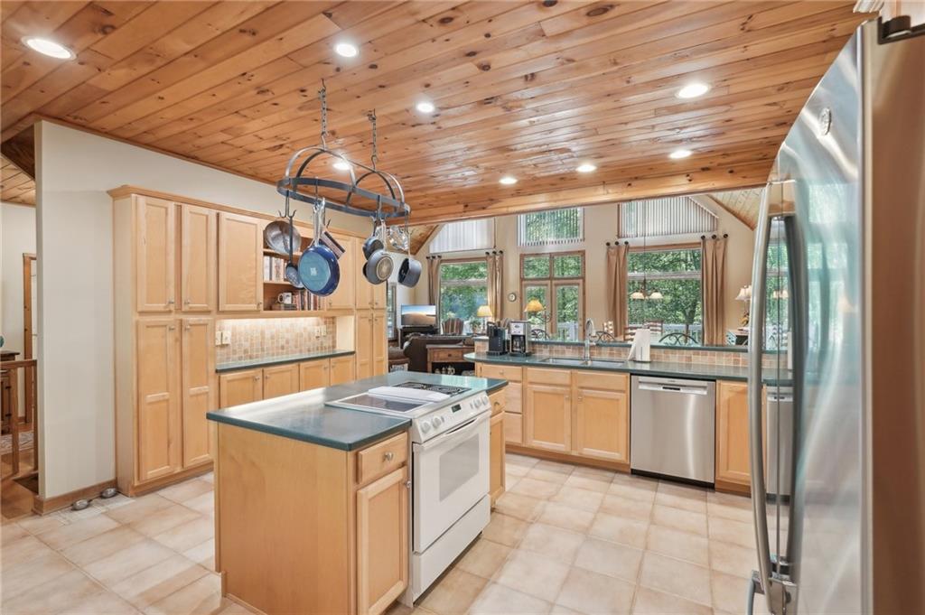 77 Crabapple Circle, Big Canoe, Georgia image 26
