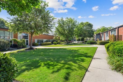 A home in Chamblee