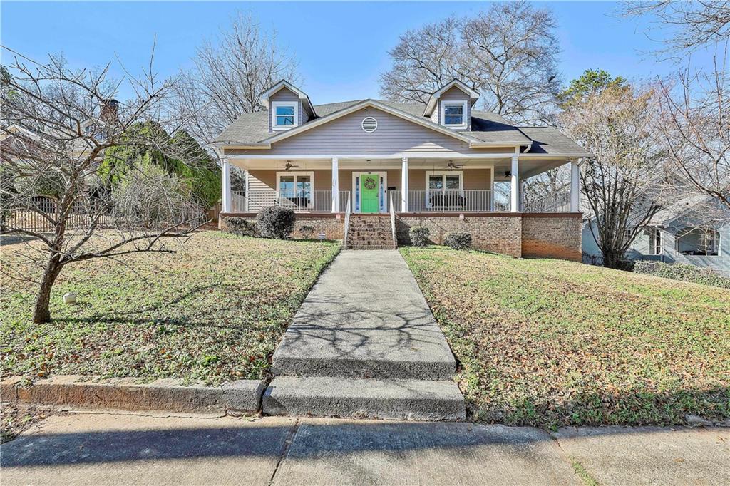 258 NW Sunset Avenue NW