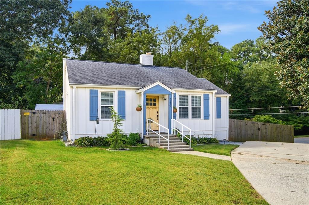 756 Mimosa Drive SE
