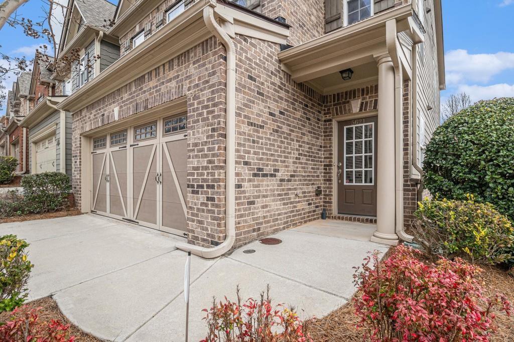 5621 Cobblestone Creek Avenue 14