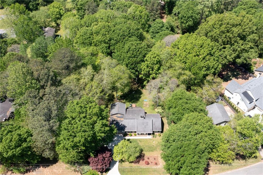 170 Mayfield Circle, Alpharetta, Georgia image 2