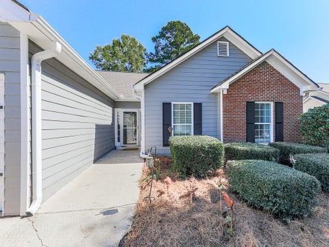 Homes For Sale - 21 Freedom Drive<br/> Cartersville, GA 30121