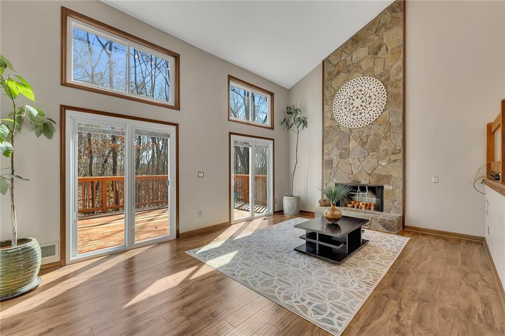 920 Pine Grove Pointe Drive, Roswell, Georgia image 11