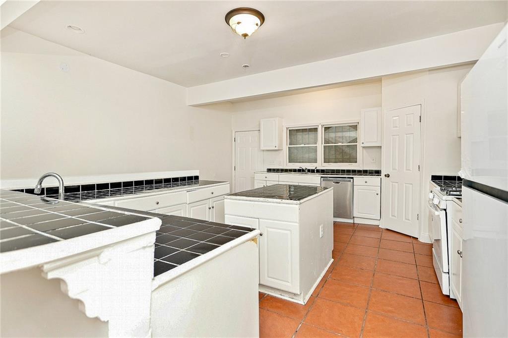 56 Vanira Avenue SE