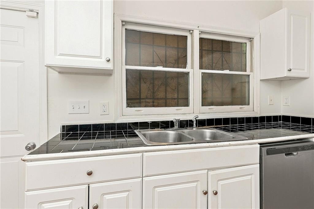 56 Vanira Avenue SE