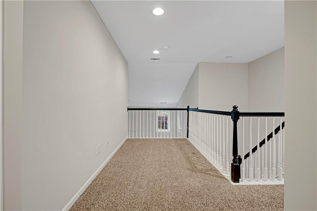 7907 Keepsake Lane, Flowery Branch, Georgia image 25