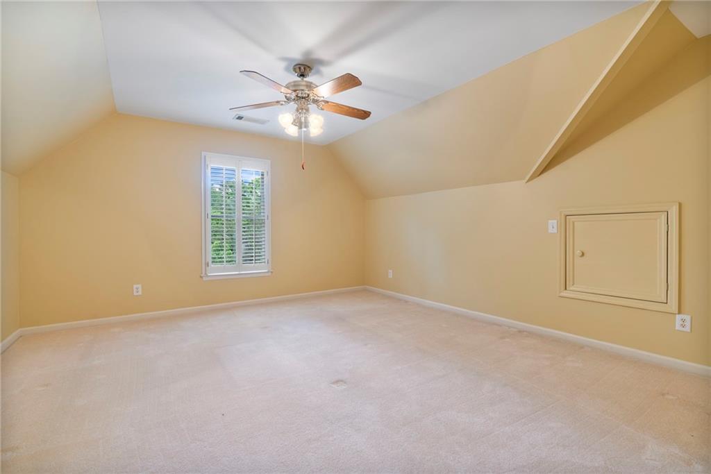 7830 Kings Point Drive, Cumming, Georgia image 30