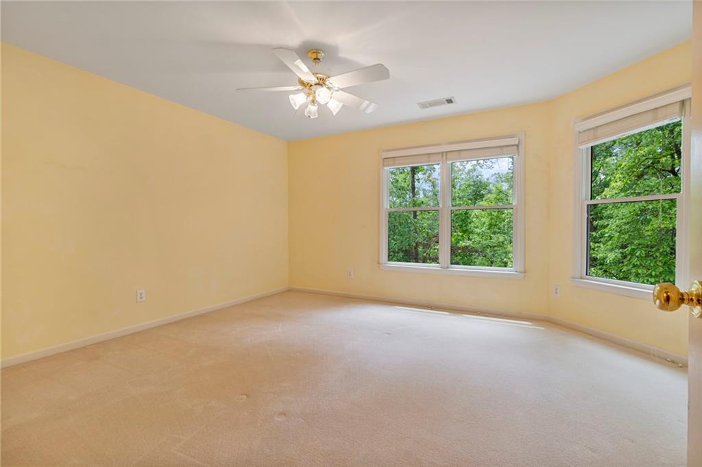 7830 Kings Point Drive, Cumming, Georgia image 26
