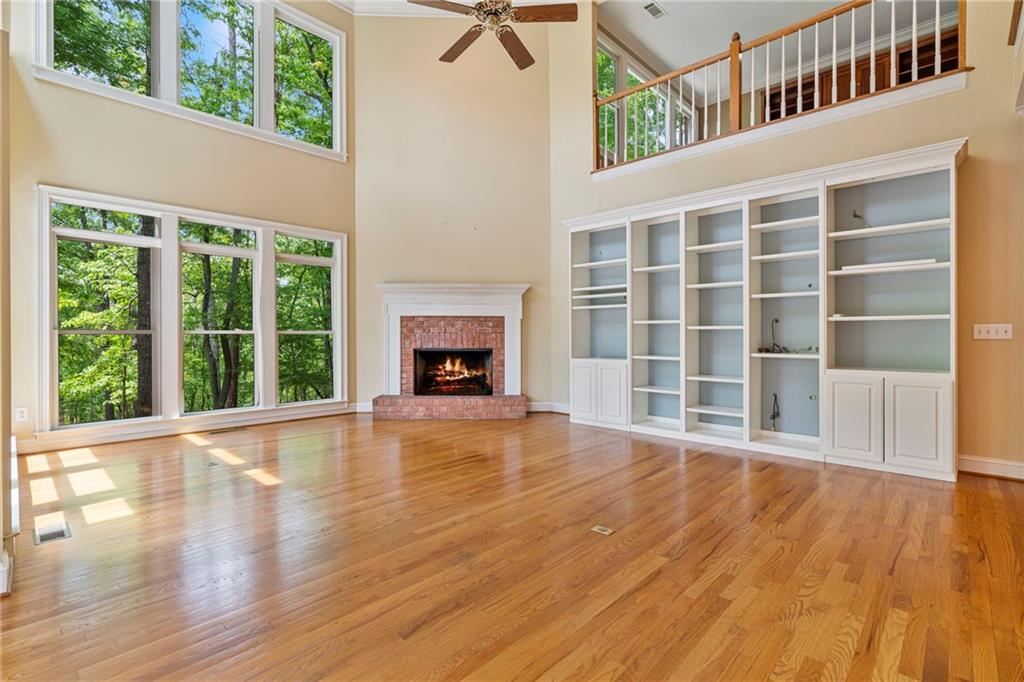 7830 Kings Point Drive, Cumming, Georgia image 14