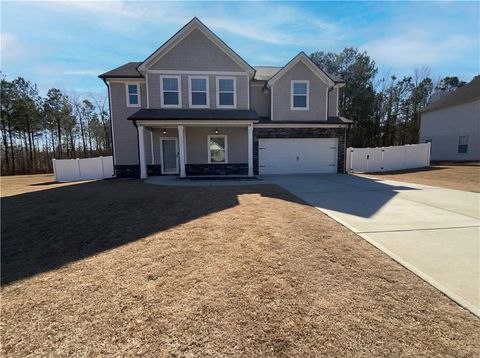 Homes For Sale - 981 Fellowship Road<br/> Fairburn, GA 30213