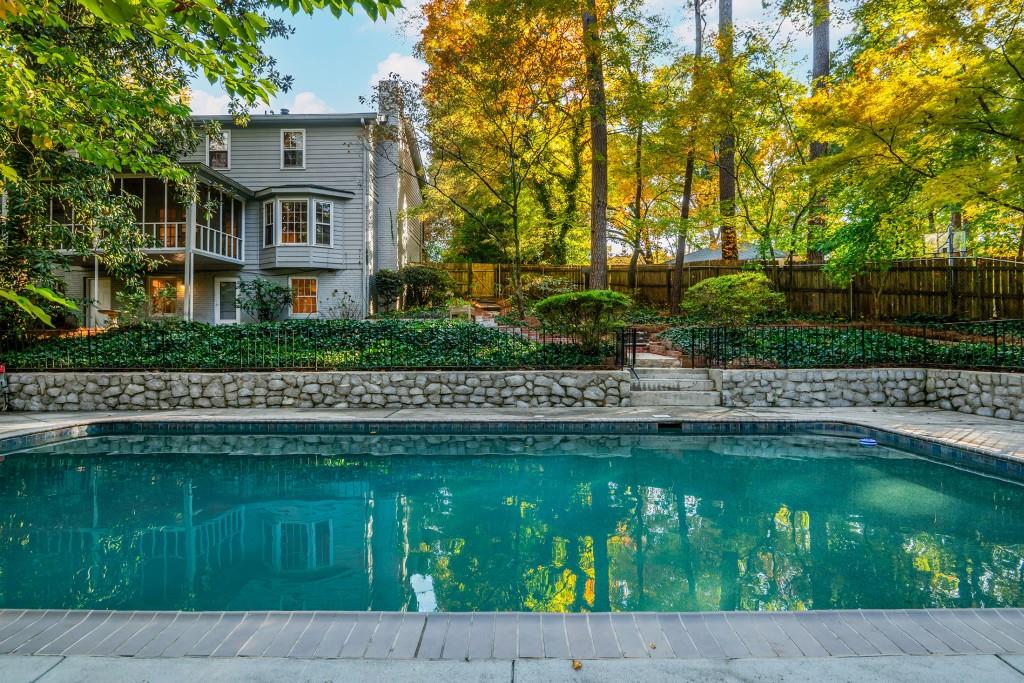 6470 Tanacrest Court